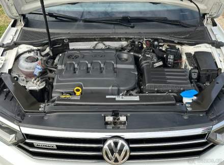 Volkswagen - Passat