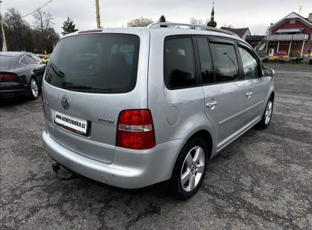 Volkswagen - Touran