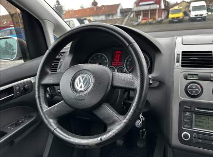 Volkswagen - Touran