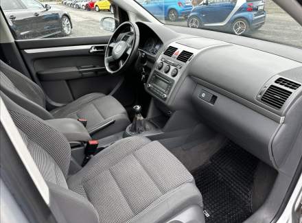 Volkswagen - Touran