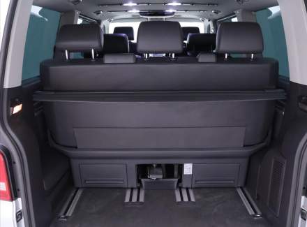 Volkswagen - Multivan