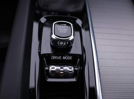 Volvo - XC60