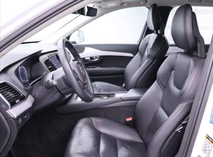 Volvo - XC90