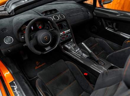 Lamborghini - Gallardo