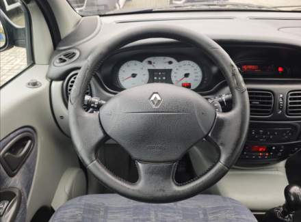 Renault - Scenic