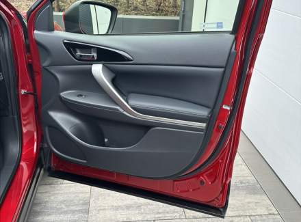 Mitsubishi - Eclipse Cross