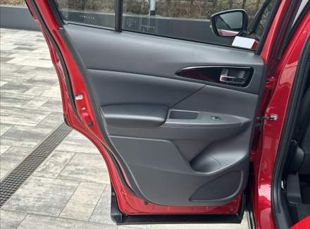 Mitsubishi - Eclipse Cross