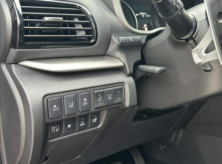 Mitsubishi - Eclipse Cross