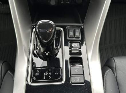 Mitsubishi - Eclipse Cross