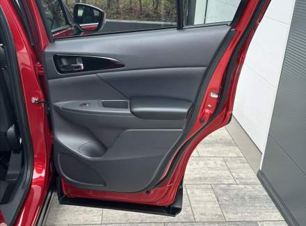 Mitsubishi - Eclipse Cross