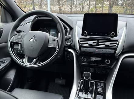 Mitsubishi - Eclipse Cross