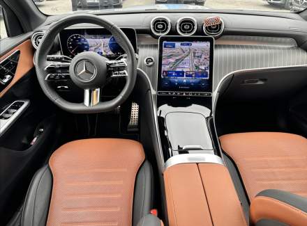 Mercedes-Benz - GLC