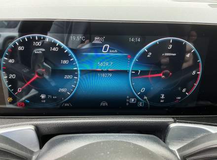 Mercedes-Benz - GLB