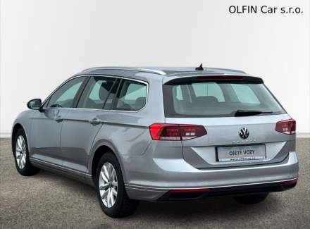Volkswagen - Passat
