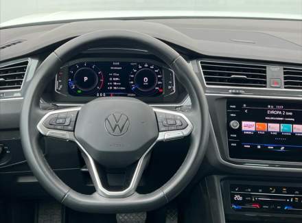 Volkswagen - Tiguan