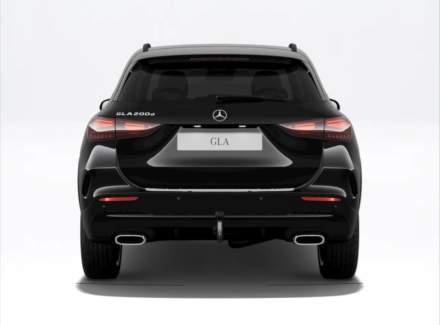 Mercedes-Benz - GLA