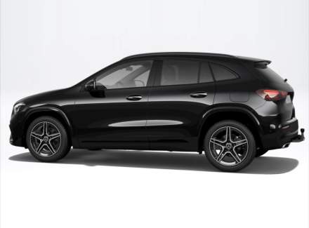 Mercedes-Benz - GLA