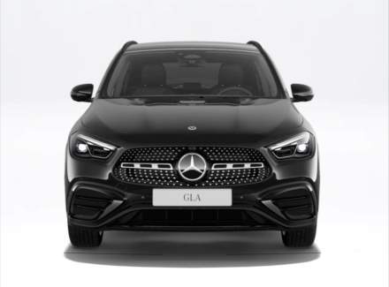 Mercedes-Benz - GLA