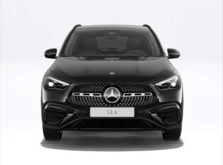 Mercedes-Benz - GLA