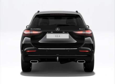 Mercedes-Benz - GLA