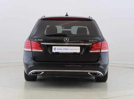 Mercedes-Benz - E-class