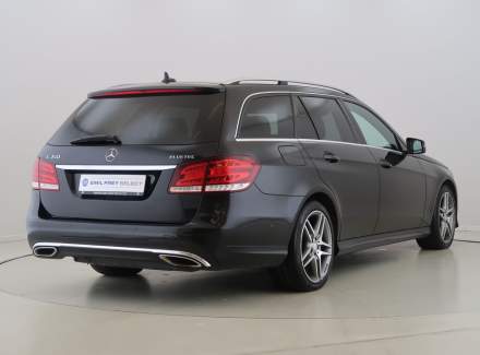 Mercedes-Benz - E-class