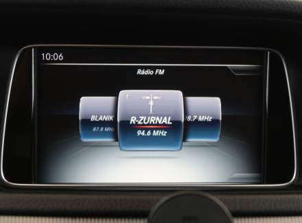 Mercedes-Benz - E-class