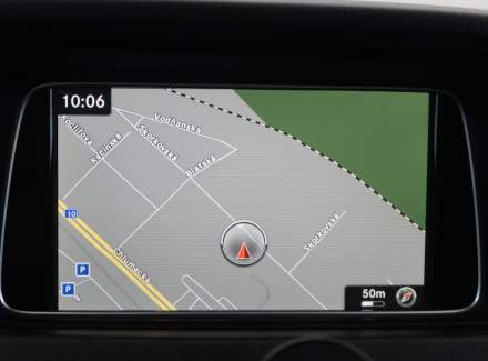 Mercedes-Benz - E-class