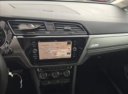 Volkswagen - Touran