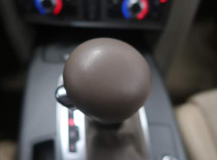 Audi - A6