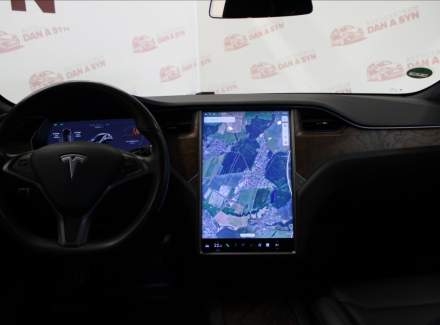 Tesla - Model S