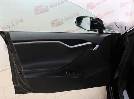 Tesla - Model S