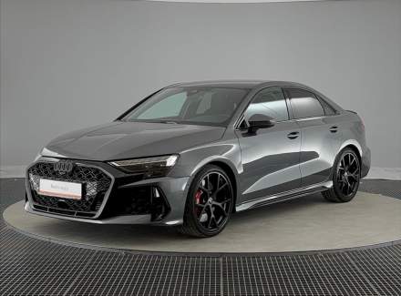 Audi - RS 3