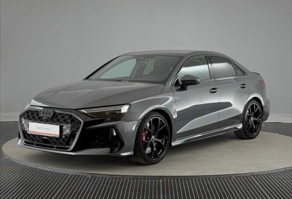 Audi - RS 3