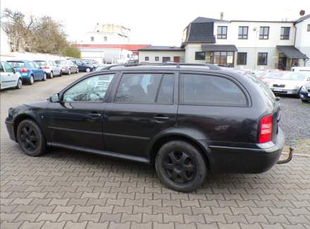 Škoda - Octavia
