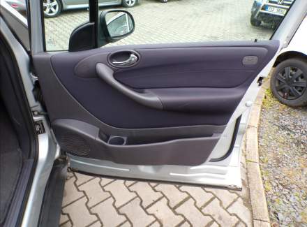 Mercedes-Benz - A-class