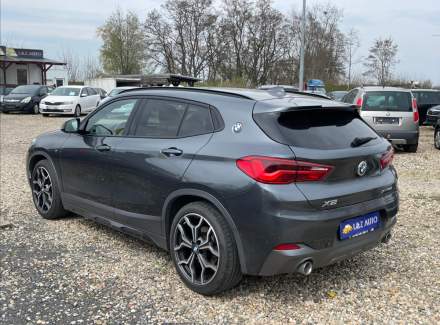 BMW - X2