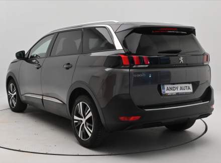 Peugeot - 5008