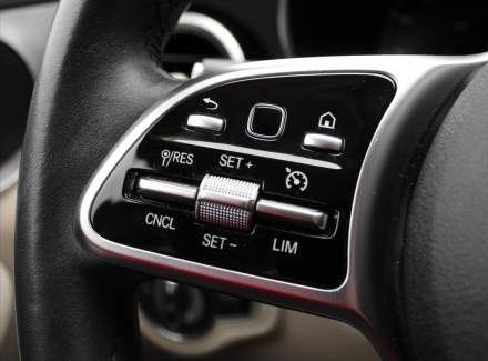 Mercedes-Benz - C-class