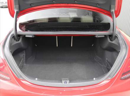 Mercedes-Benz - C-class