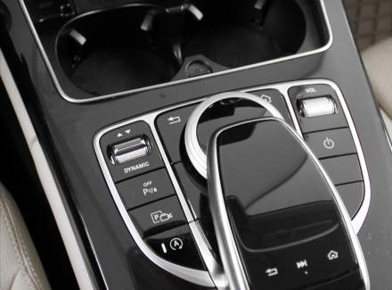 Mercedes-Benz - C-class