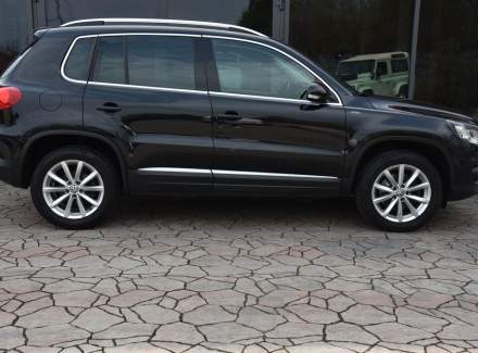 Volkswagen - Tiguan