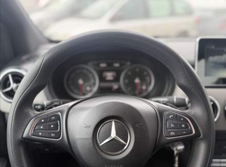 Mercedes-Benz - B-class