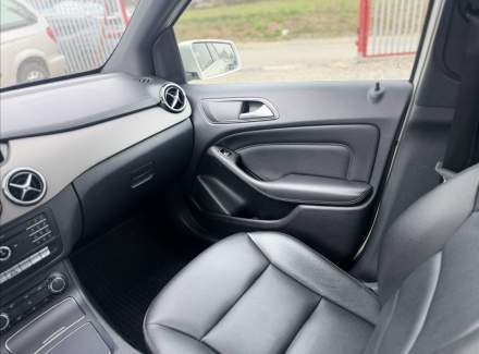 Mercedes-Benz - B-class