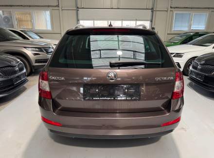 Škoda - Octavia