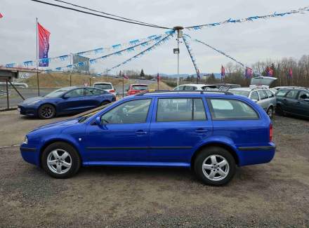 Škoda - Octavia