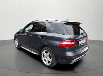 Mercedes-Benz - M-class