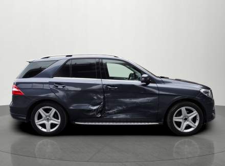 Mercedes-Benz - M-class