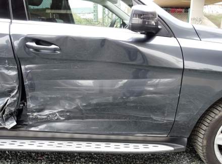 Mercedes-Benz - M-class