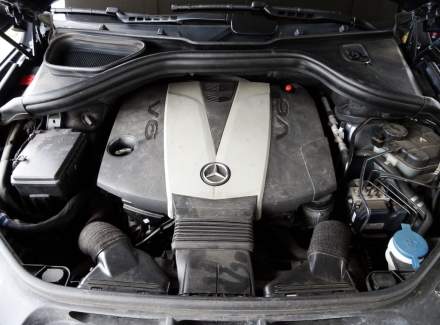 Mercedes-Benz - M-class